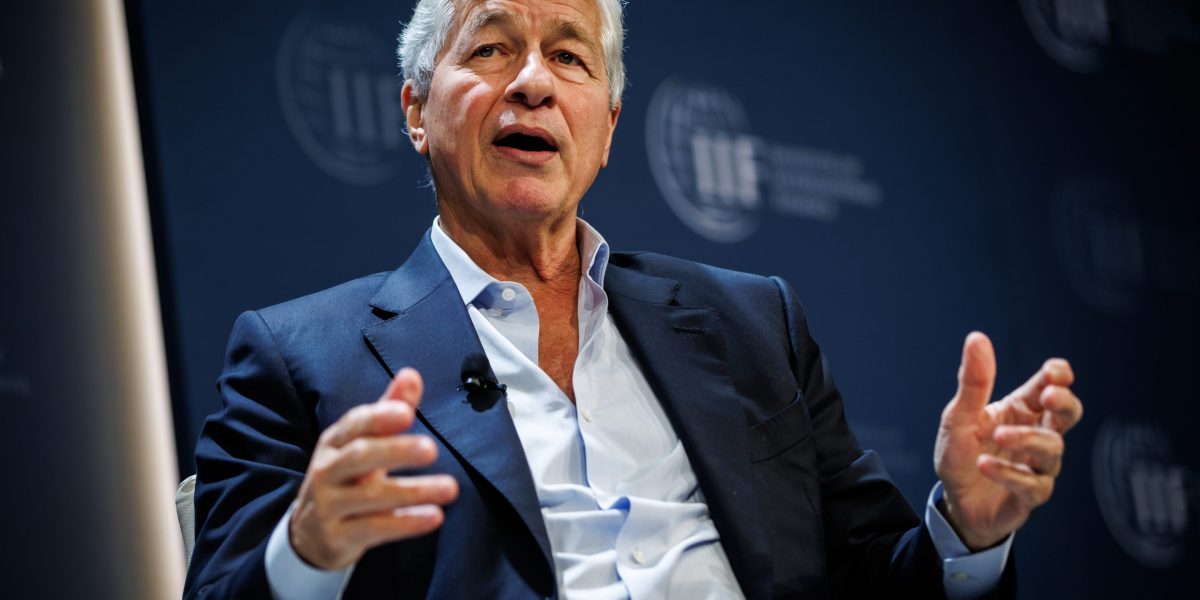 JPMorgan CEO Jamie Dimon says he’s ‘learned and relearned’ to not make big decisions when he’s tired on Fridays