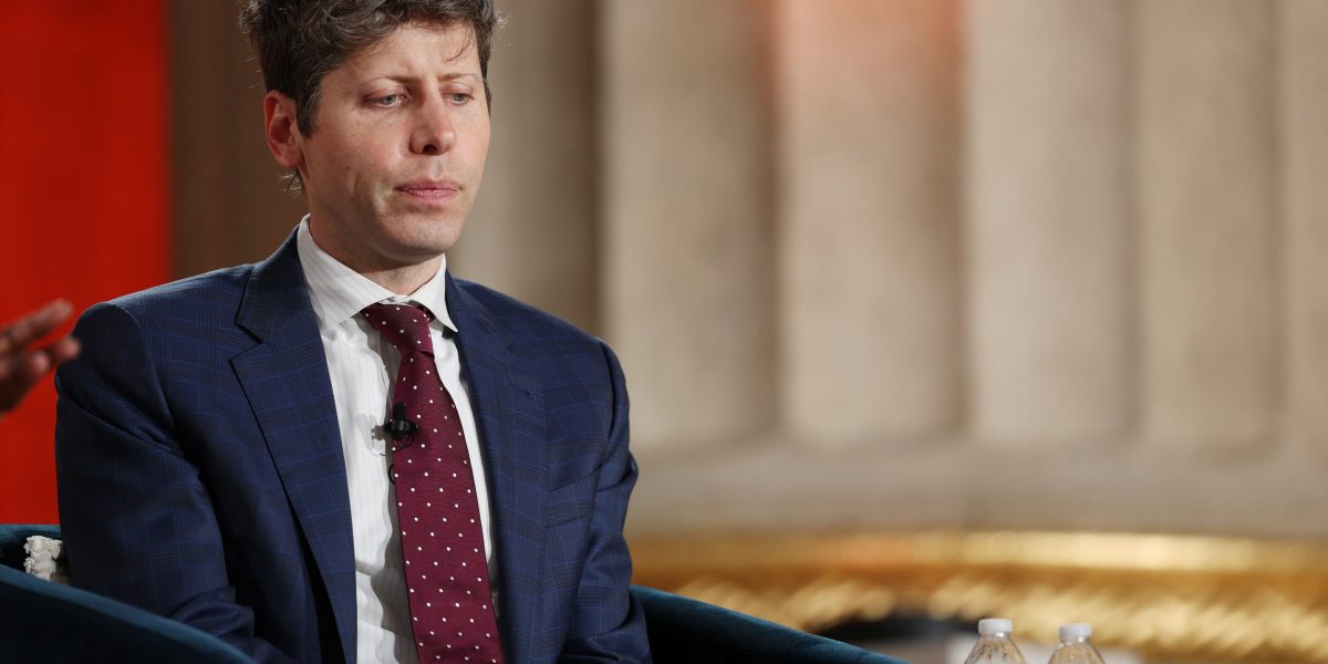 Sam Altman’s big pitch to fix the big AI mess sounds like Jamie Dimon’s: a 4-day workweek and a big new tax on rich people like him